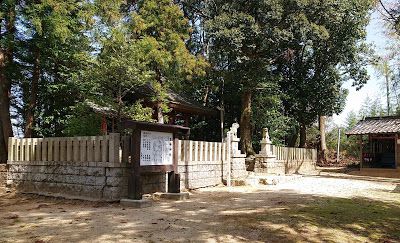 金峰神社(千早赤阪村)　・山上の城跡に鎮座する吉年の産土神