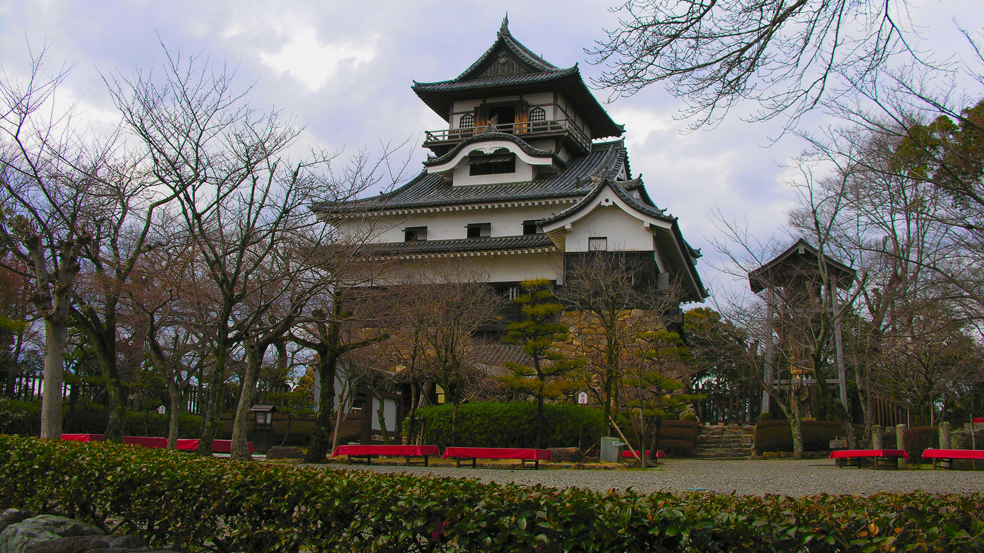 明日５月２2日(火)の名古屋城のお知らせでござるよ！